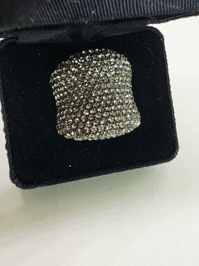 Joan Boyce Pave Rhinestone Gunmetal Gray Tone Cocktail Statement Ring Sz 8 W Box